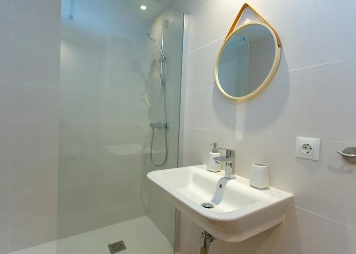 Marina Real Iii T Apartment