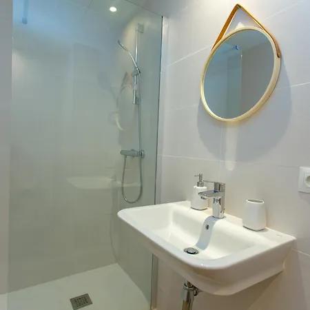 Marina Real Iii T Apartment